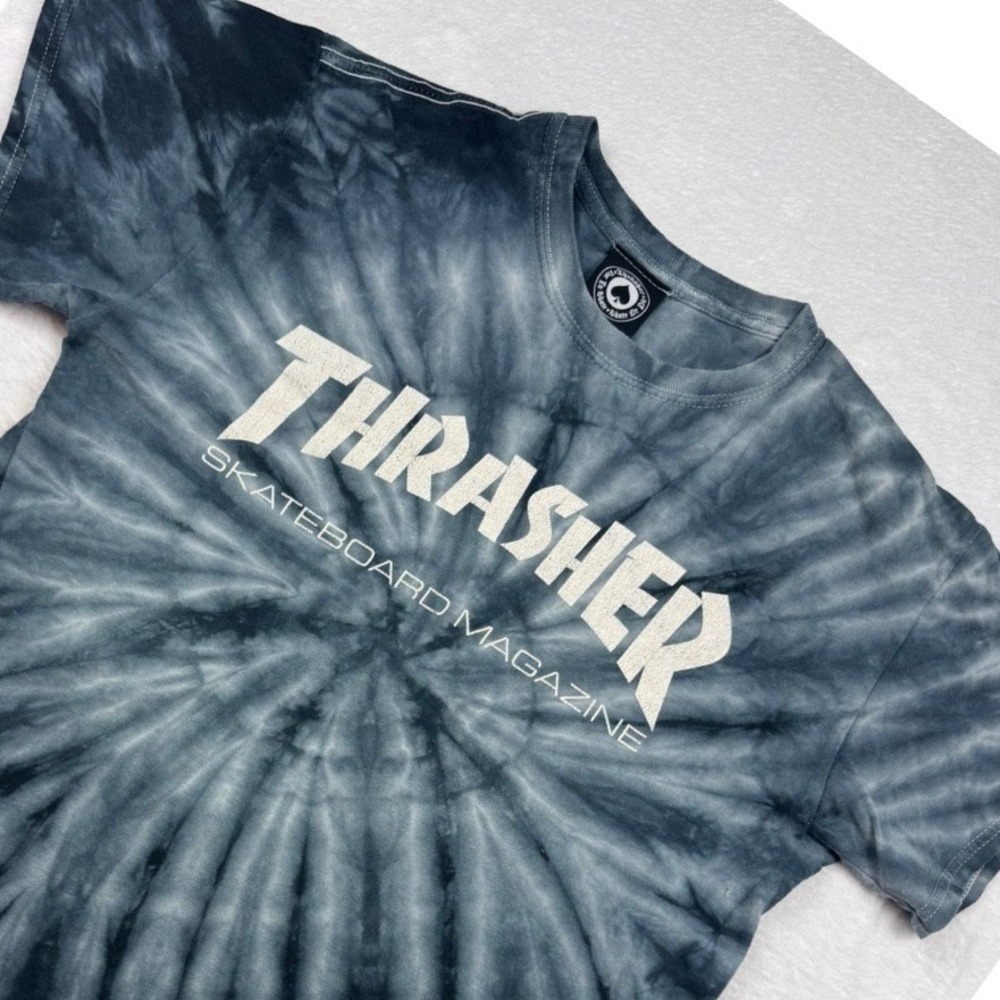 Thrasher Skateboard Magazine Tie Dye T-Shirt Blue Grey Graphic Skate Tee Mens M
